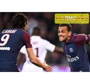 Adu Mulut Cavani-Balotelli Warnai Kemenangan Les Parisiens | Agen Bola Online | Judi Bola